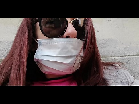 ❤️ Nicoletta vinga-se do seu vizinho e faz chichi na sua garagem (Especial Covid19 Quarentena Italiana) ️❌ Pornuts em nós ❌️❤